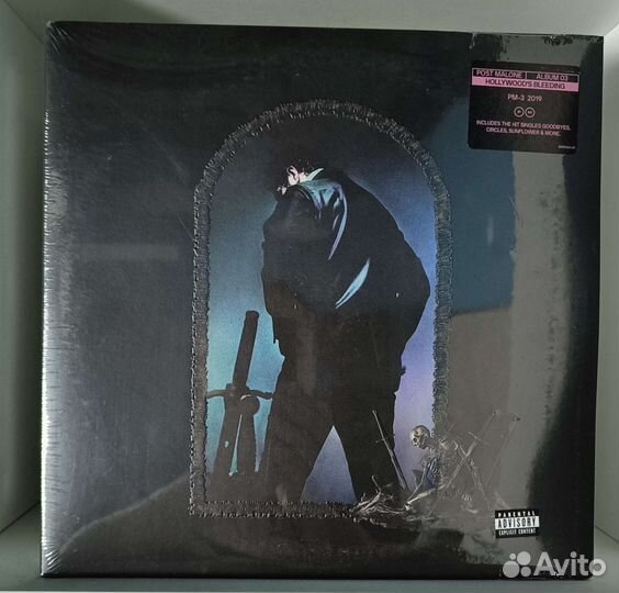 Post Malone – Hollywood's Bleeding (pink)