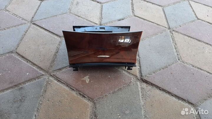 Пепельница в авто mercedes w211