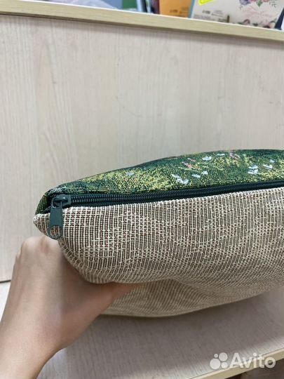 Новая подушка 40 40 гобелен синтепон