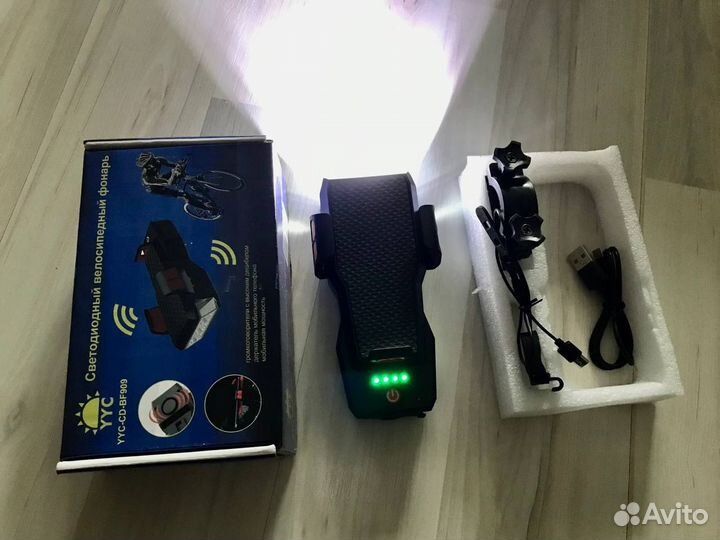Велофонарь+держатель телефона+павербанк