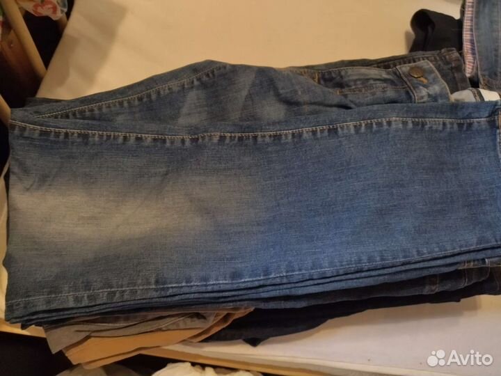 Джинсы женские на размер 52-54 размера