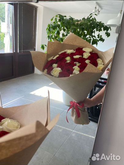 Цветы розы оптом. Розы красные. Букет из роз