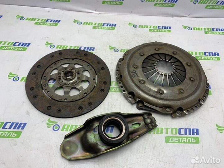 Комплект сцепления Audi A4 седан бензин 2.0 FSI