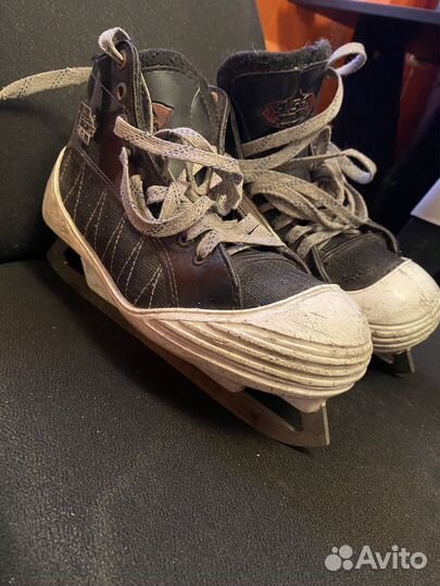 Вратарские коньки ccm 39 размер