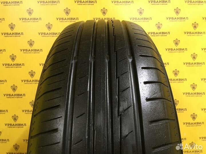 Yokohama BluEarth AE50 SUV 215/65 R17 99V