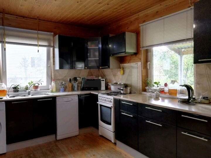 Дом 100 м² на участке 28 сот.