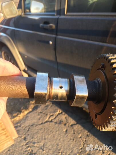 Распредвалы 3RZ-FE