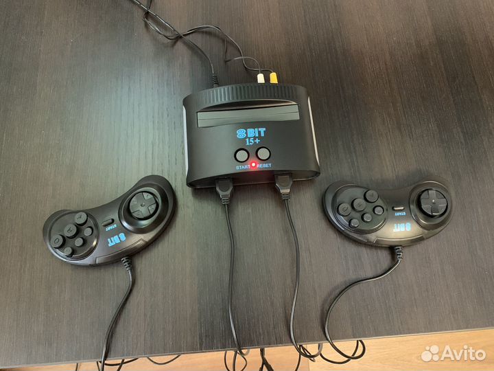 Игровая приставка 8 bit (Dendy) 440 игр