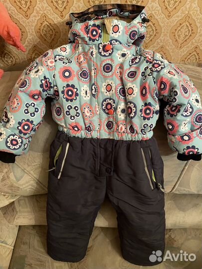 Зимний комбинезон для девочки
