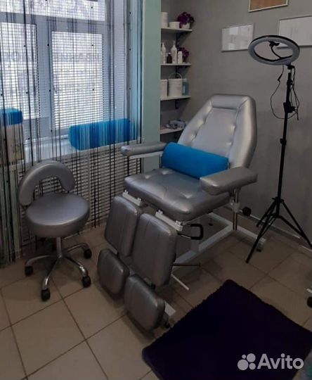 Педикюрное/косметологическое кресло трансформер