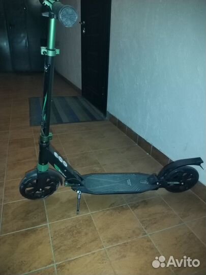 Самокат детский новый