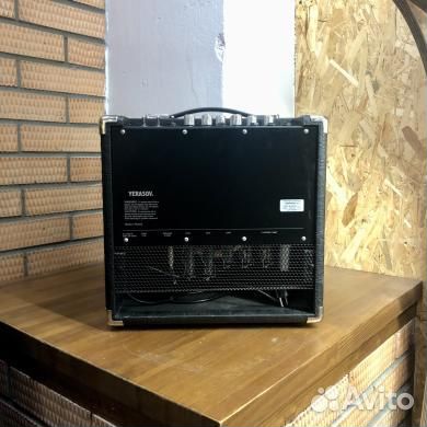 Комбоусилитель для электрогитары Yerasov Gavrosh 1
