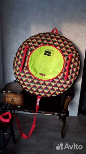 Тюбинг с пластиковым дном 95см