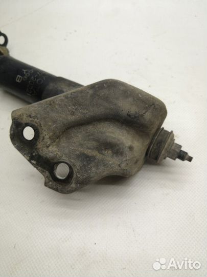 Амортизатор двигателя Toyota Harrier MCU15W 1mzfe