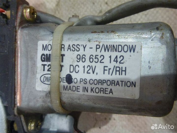 Стеклоподъемник передний правый Chevrolet Aveo