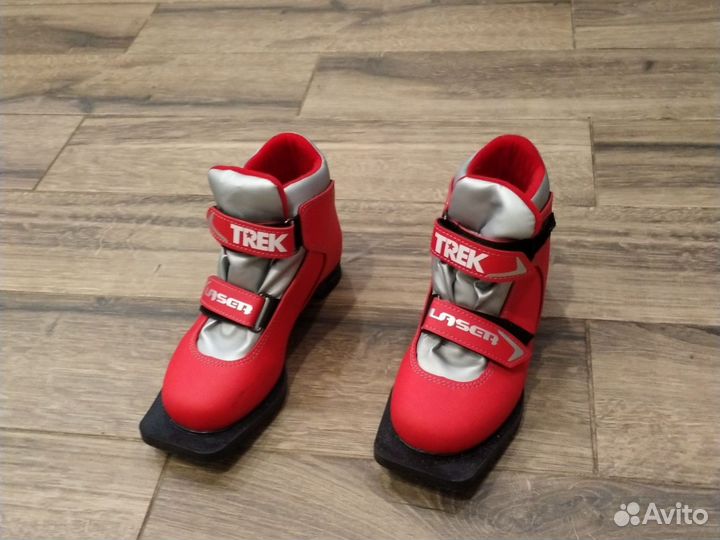 Лыжные ботинки классические