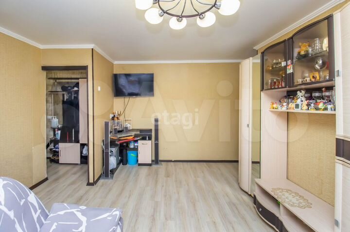 3-к. квартира, 57,2 м², 1/5 эт.