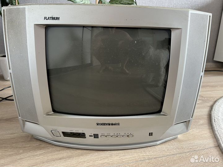 Телевизор