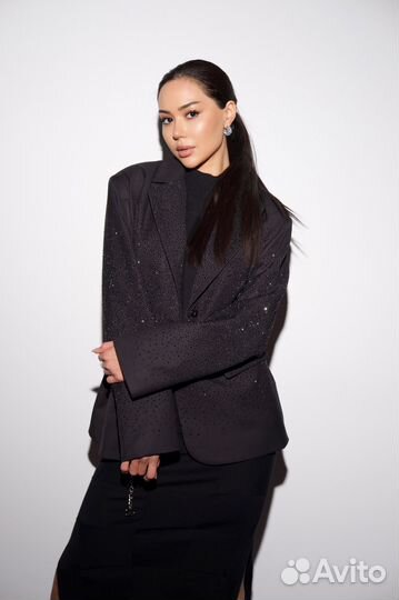 Пиджак женский оверсайз в камнях