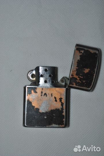 Зажигалка бензиновая