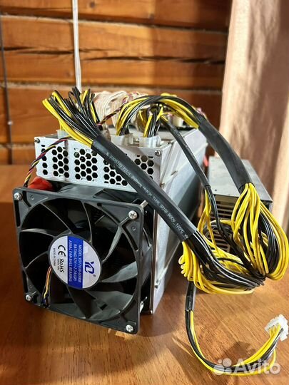 Майнинговая машинка L3+