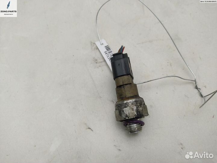 Датчик кондиционера 2038210572 на Mercedes W203 (C)