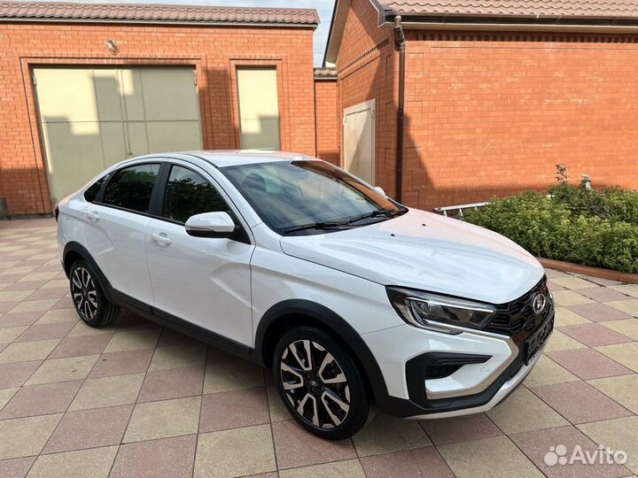 LADA Vesta Cross 1.6 МТ, 2023, 100 км