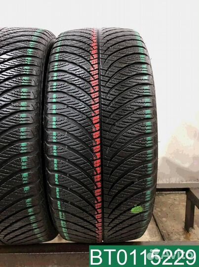 Goodyear Vector 4Seasons Gen-2 225/45 R17 94V