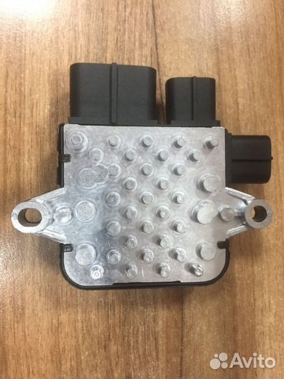 Блок управления вентиляторам Mitsubishi