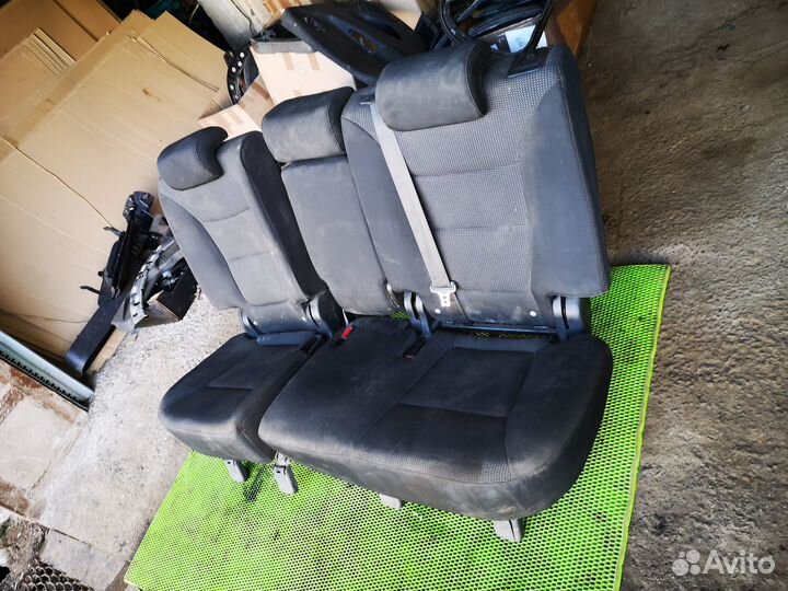 Сидение заднее на Kia Sorento (XM) 09-н.в подогрев