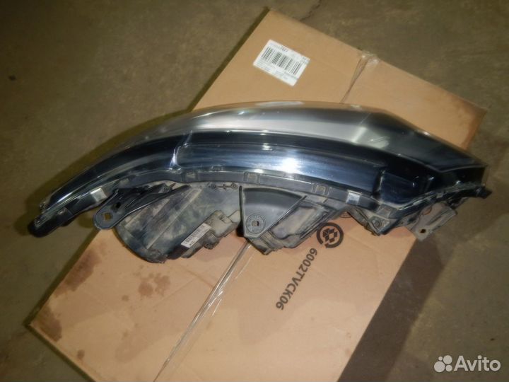 Фара левая Mitsubishi Outlander 3 2015-2018