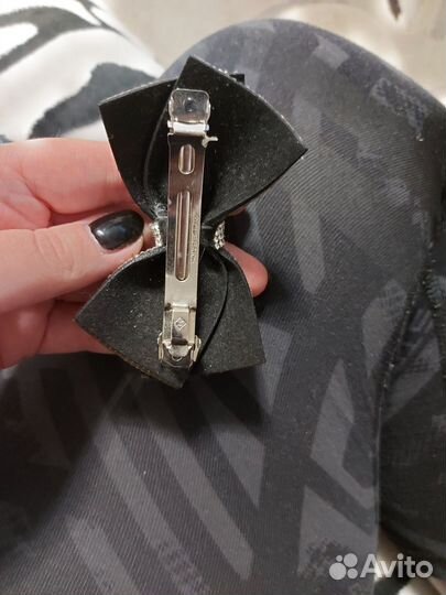 Заколка для волос