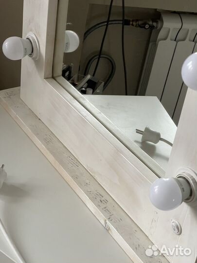 Зеркало гримерное / с подсветкой настольное