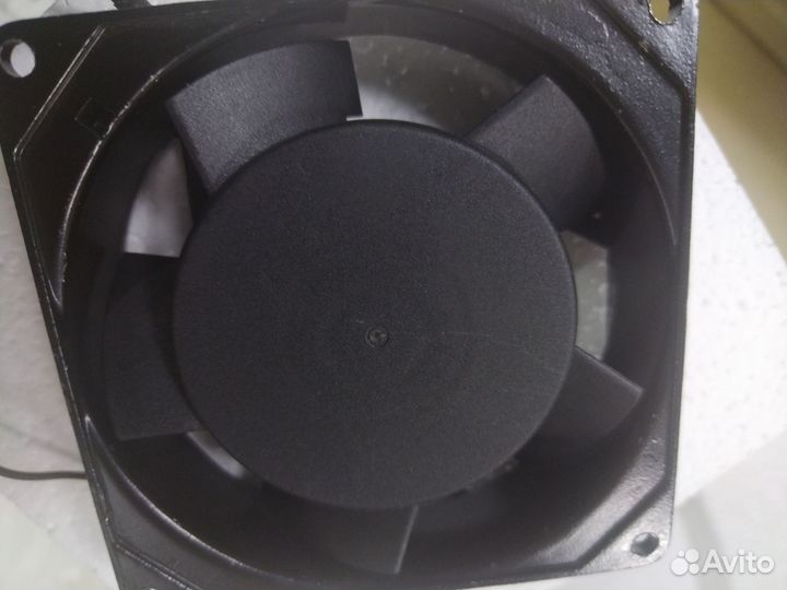 Вентилятор 90мм 220В