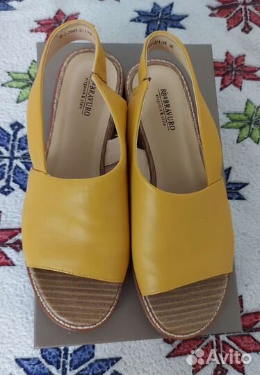 Босоножки с натуральной кожи