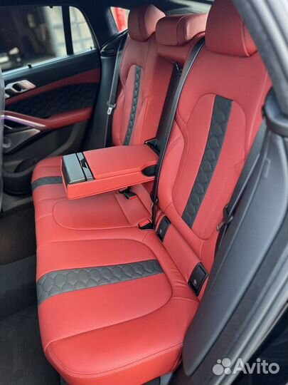 BMW X6 M 4.4 AT, 2022, 77 км