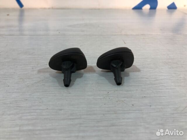 Форсунка омывателя peugeot 308 1.6 ат хетчбек