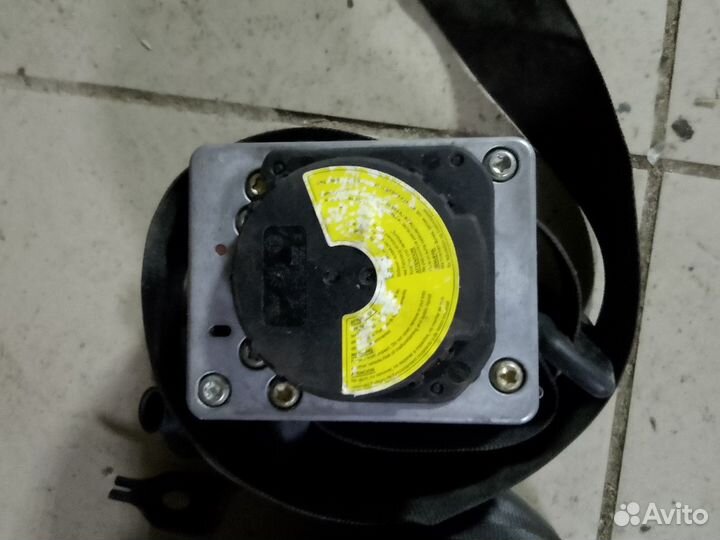 Ремень безопасности перед. лев/прав Skoda Fabia 6Y