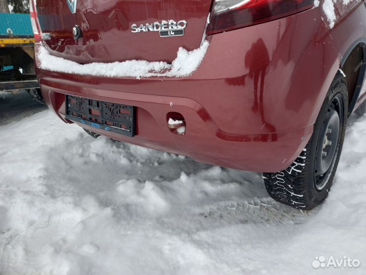 Задний бампер на renault sandero