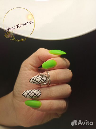 Маникюр и педикюр (наращивание ногтей) brov master