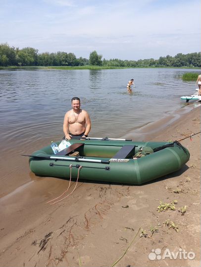 Надувная лодка Pelican 2600