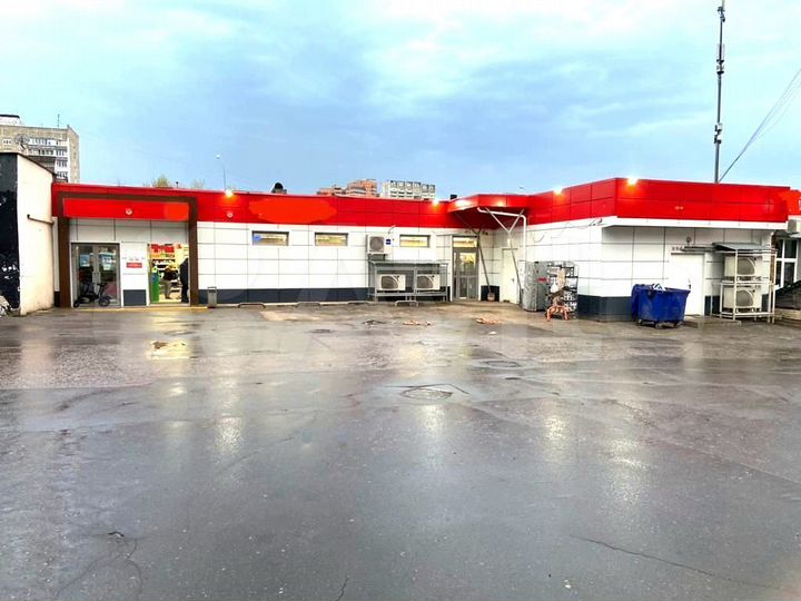 Торговая площадь, магазин 268 м²