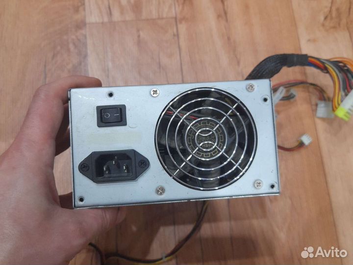 Блок питания 420 Вт для компьютера