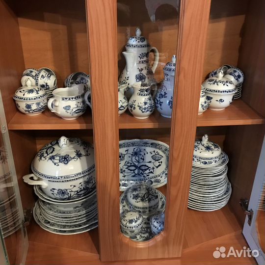 Столовый сервиз гжель