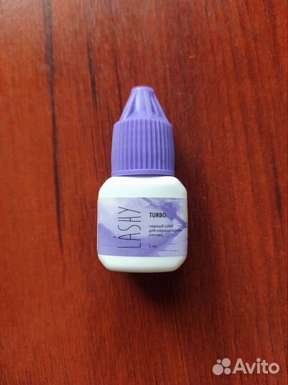 Для наращивания ресниц