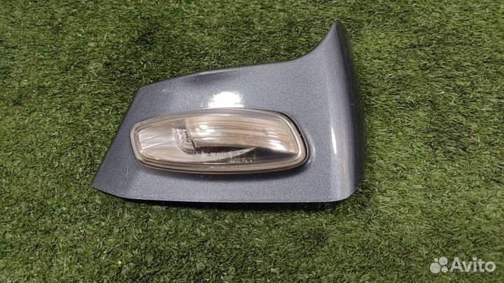 Повторитель правый Citroen C4 Grand Picasso 2009
