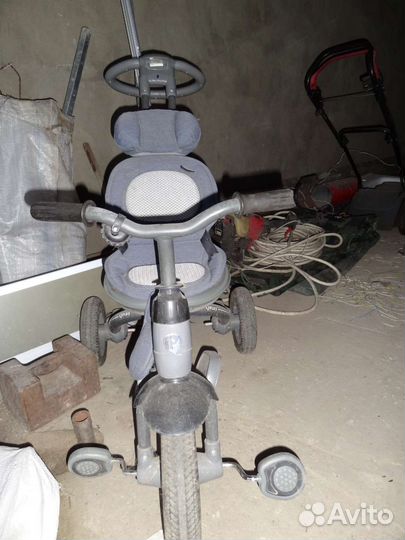 Детский трехколесный велосипед