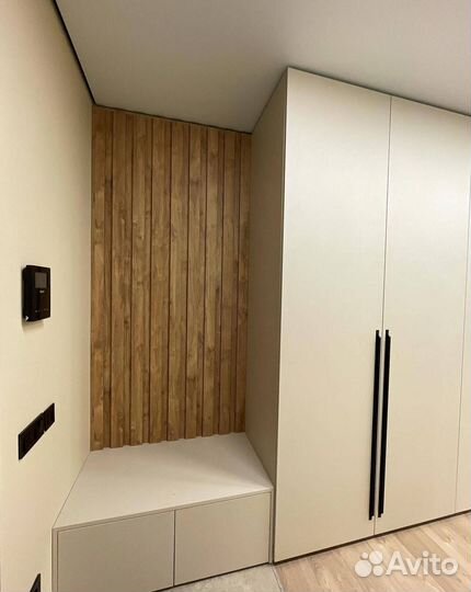 Шкаф в прихожую с бесплатной доставкой