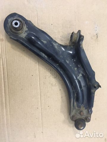 Рычаг передний правый Renault Kangoo 2(2366)