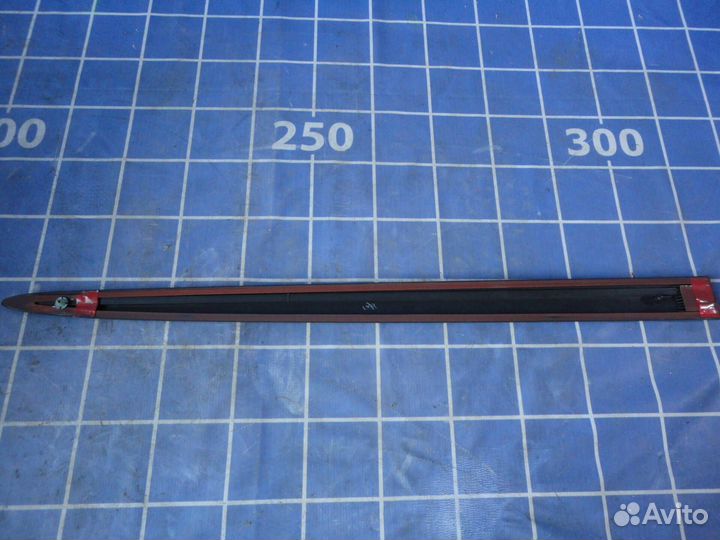 Молдинг передней правой двери Nissan Maxima A33